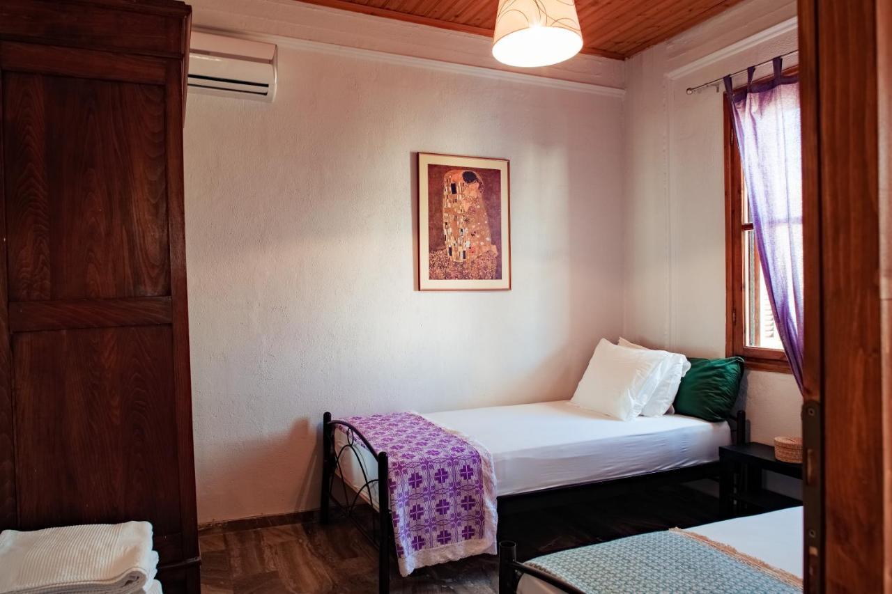 Alice House Apartment ปอร์โตเฮลี ภายนอก รูปภาพ