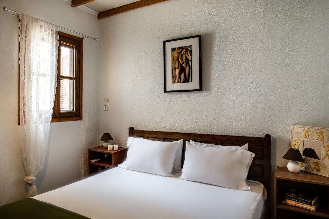 Alice House Apartment ปอร์โตเฮลี ภายนอก รูปภาพ