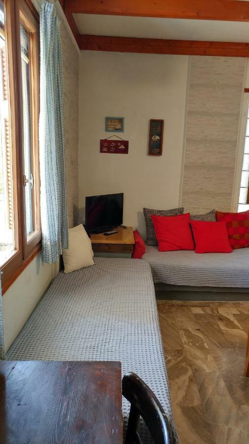 Alice House Apartment ปอร์โตเฮลี ภายนอก รูปภาพ